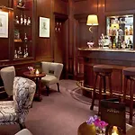 Hotel Grand Paris
